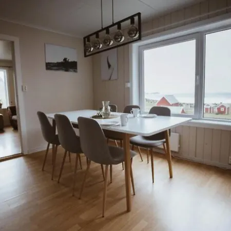 Location, Location, Location Ferienhaus Ervik (Vestland)