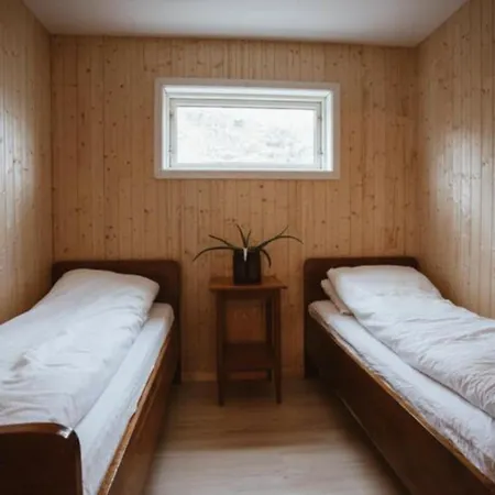 Location, Location, Location * Ervik (Vestland)