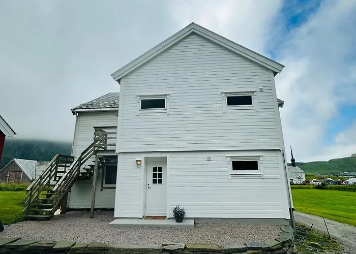 Location, Location, Location Dom wakacyjny Ervik (Vestland)