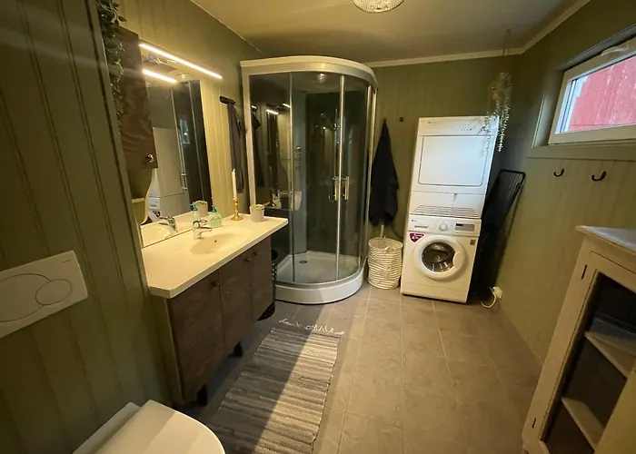 Dom wakacyjny Location, Location, Location