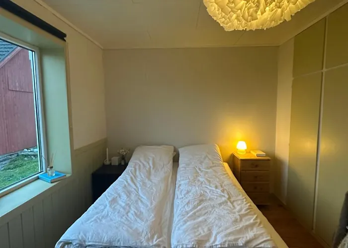 Dom wakacyjny Location, Location, Location