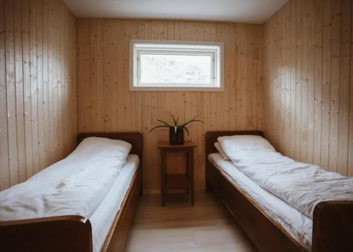 Location, Location, Location * Ervik (Vestland)